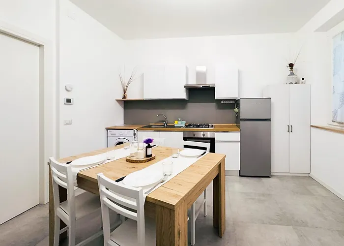 Casa Verdi 37 Ametista Casa vacanze Porto SantʼElpidio